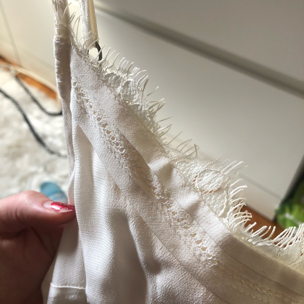 ⭐️2/$40⭐️A&F Blouse - Picture 3 of 4